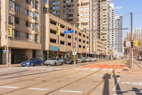 Photo 25 at 1107 - 270 Queens Quay W, Waterfront Communities C1, Toronto