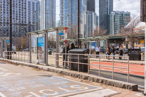 Photo 26 at 1107 - 270 Queens Quay W, Waterfront Communities C1, Toronto