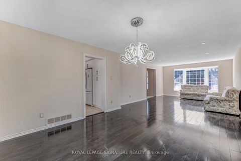 Photo 9 at 3161 Bayview Avenue, Bayview Village, Toronto