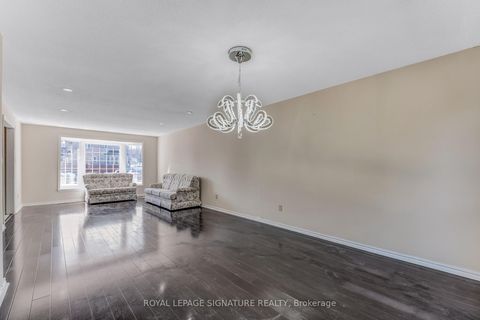 Photo 10 at 3161 Bayview Avenue, Bayview Village, Toronto