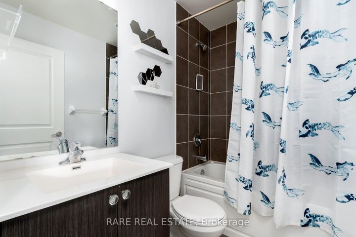 Photo 5 at 910 - 39 Annie Craig Drive, Mimico, Toronto