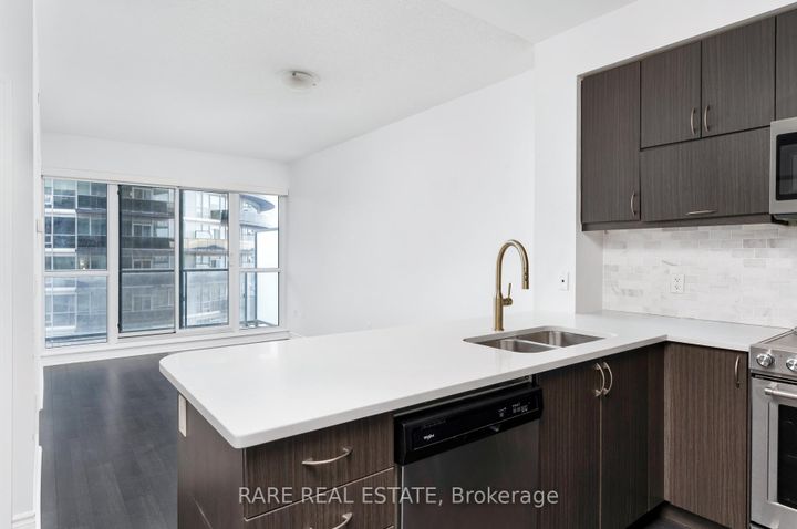 Photo 9 at 910 - 39 Annie Craig Drive, Mimico, Toronto