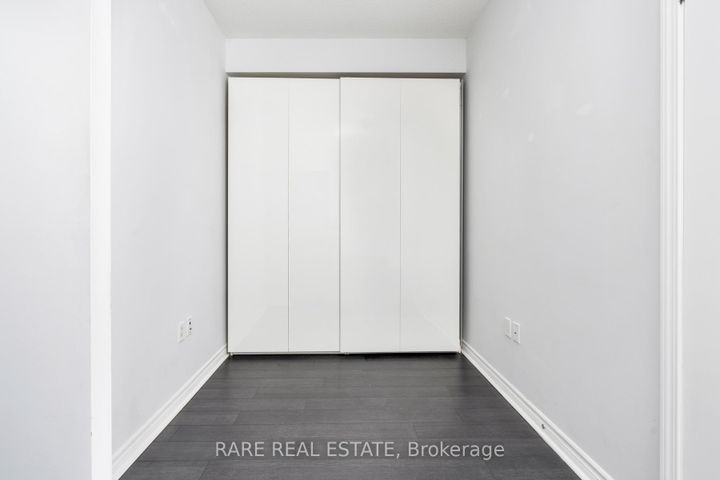 Photo 19 at 910 - 39 Annie Craig Drive, Mimico, Toronto