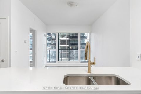 Photo 10 at 910 - 39 Annie Craig Drive, Mimico, Toronto