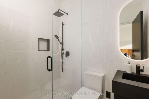 Photo 37 at 7 Bentley Drive, Queensway, Toronto