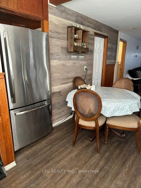 Photo 2 at 48 Moray Avenue, Oak Ridges, Richmond Hill