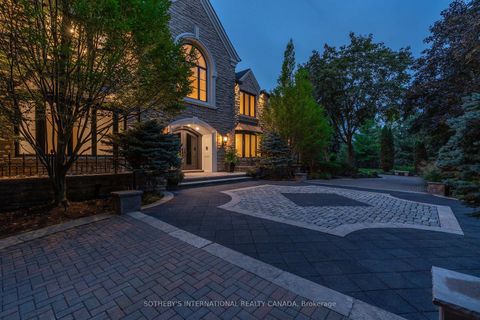Photo 1 at 85 Cowan Drive, East Woodbridge, Vaughan