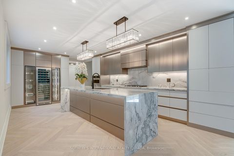 Photo 10 at 85 Cowan Drive, East Woodbridge, Vaughan