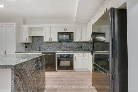 Photo 27 at 85 Cowan Drive, East Woodbridge, Vaughan