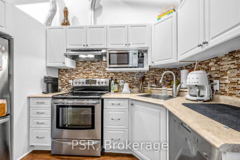 Photo 6 at 4 - 121 Prescott Avenue, Pellam Park, Toronto