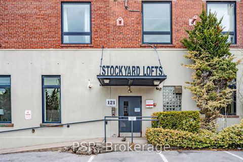 Photo 14 at 4 - 121 Prescott Avenue, Pellam Park, Toronto