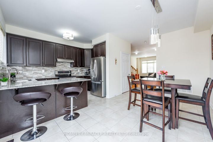 Photo 11 at 84 Rockman Crescent, Northwest Brampton, Brampton