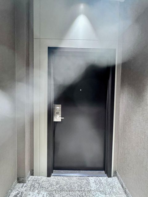 Photo 5 at 207 - 10 Honeycrisp Crescent, Vaughan Corporate Centre, Vaughan