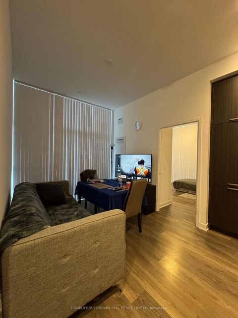 Photo 18 at 207 - 10 Honeycrisp Crescent, Vaughan Corporate Centre, Vaughan