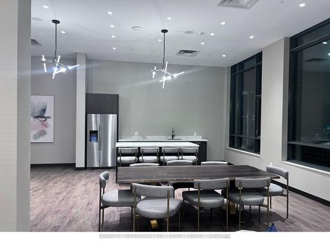 Photo 32 at 207 - 10 Honeycrisp Crescent, Vaughan Corporate Centre, Vaughan