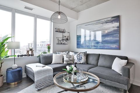 Photo 11 at 503 - 665 Kingston Road, The Beaches, Toronto