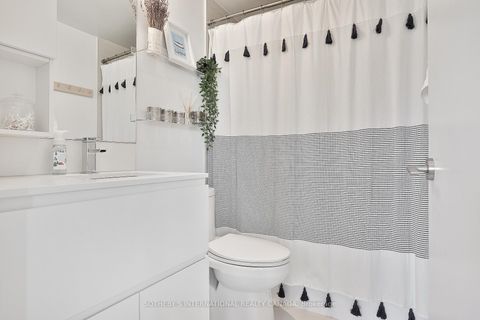 Photo 19 at 503 - 665 Kingston Road, The Beaches, Toronto