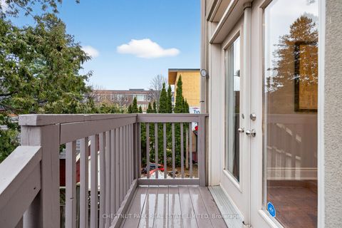Photo 34 at 340 Belsize Drive, Mount Pleasant East, Toronto