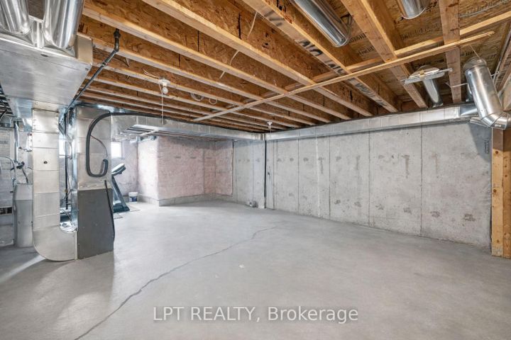 Photo 43 at 19 Earnshaw Drive, Victoria Square, Markham