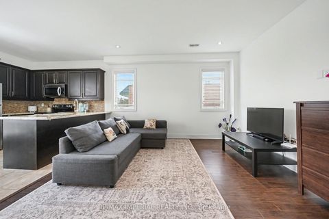 Photo 5 at 2 - 2964 Islington Avenue, Humber Summit, Toronto