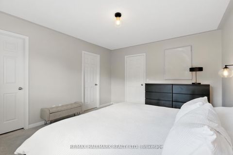 Photo 9 at 568 Legresley Lane, College Manor, Newmarket