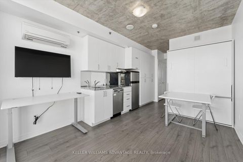 Photo 8 at 434 - 1900 Simcoe Street N, Samac, Oshawa