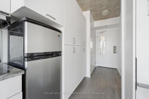 Photo 17 at 434 - 1900 Simcoe Street N, Samac, Oshawa