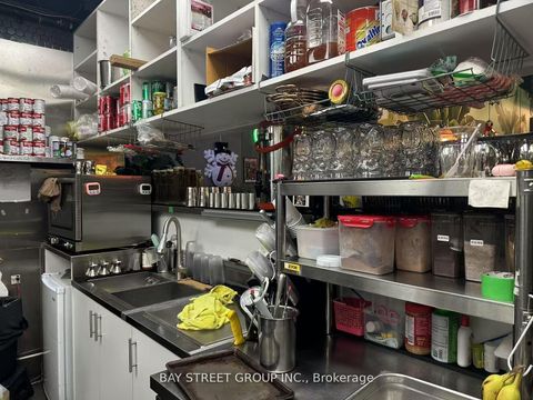 Photo 10 at 382 Spadina Avenue, Chinatown, Toronto