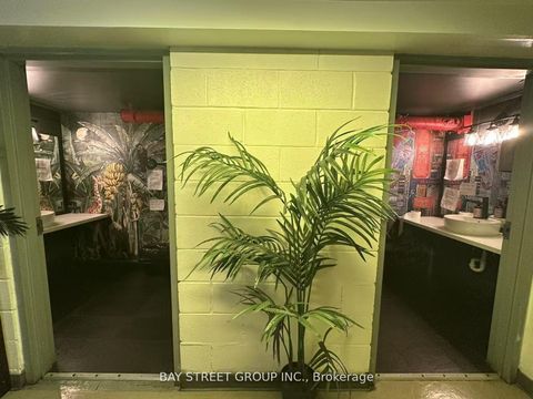 Photo 16 at 382 Spadina Avenue, Chinatown, Toronto