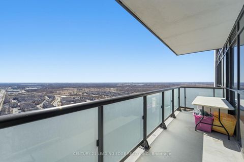 Photo 12 at 2516 - 2550 Simcoe Street N, Windfields, Oshawa