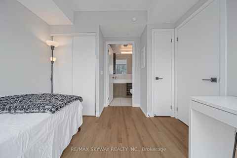 Photo 3 at 2101 - 319 Jarvis Street, Moss Park, Toronto