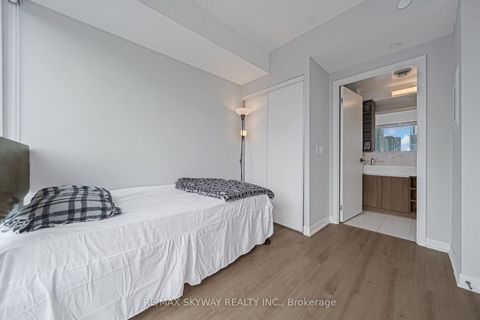 Photo 4 at 2101 - 319 Jarvis Street, Moss Park, Toronto