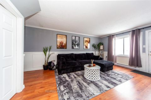 Photo 4 at 41 - 1010 Glen Street, Lakeview, Oshawa