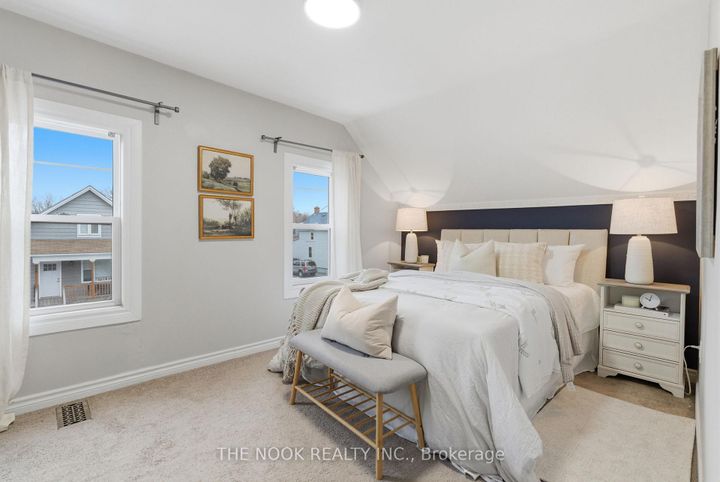 Photo 27 at 115 Banting Avenue, Central, Oshawa