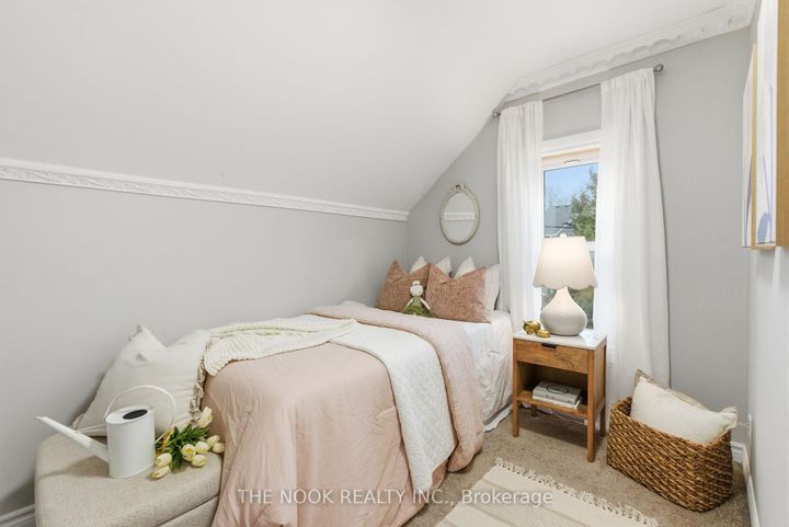 Photo 34 at 115 Banting Avenue, Central, Oshawa