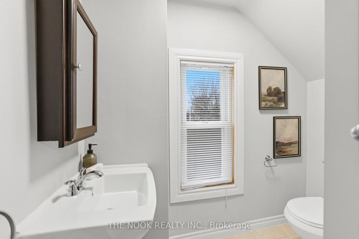 Photo 36 at 115 Banting Avenue, Central, Oshawa