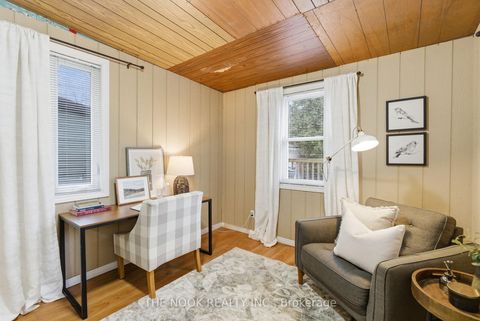 Photo 24 at 115 Banting Avenue, Central, Oshawa