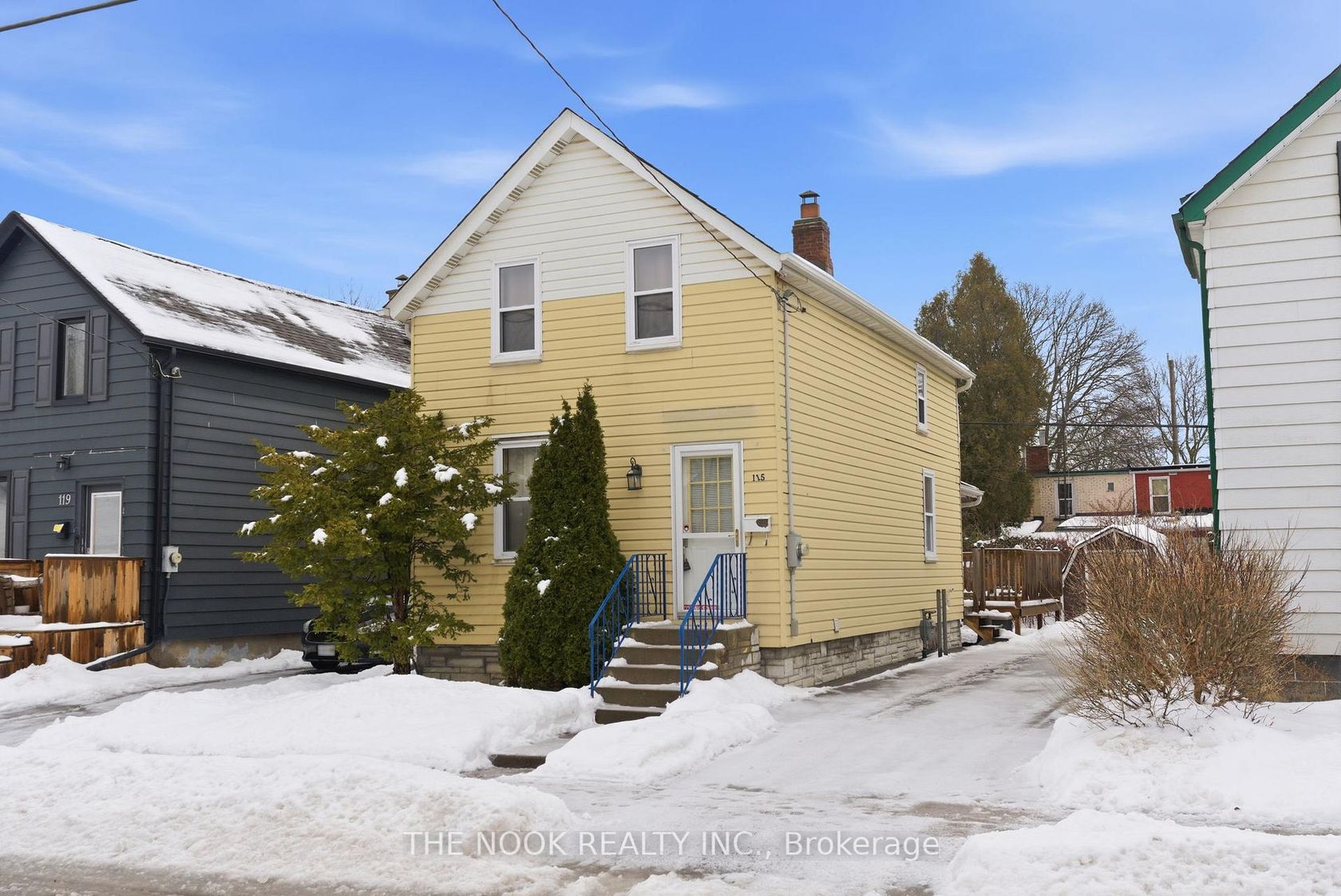 115 Banting Avenue, Central, Oshawa 