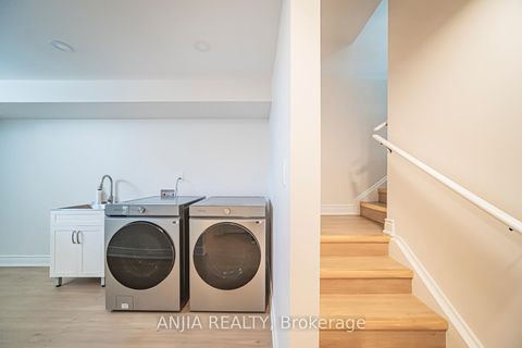 Photo 21 at 45 Kahshe Lane W, Rural Richmond Hill, Richmond Hill