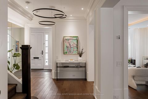 Photo 2 at 150 Douglas Drive, Moore Park, Toronto