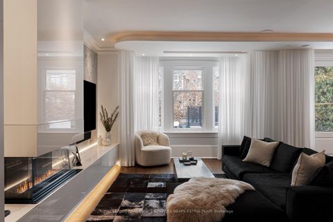 Photo 11 at 150 Douglas Drive, Moore Park, Toronto