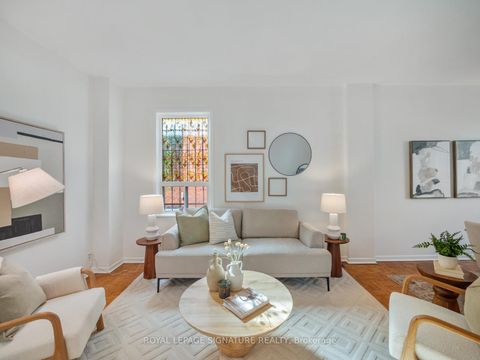 Photo 5 at 487 Sackville Street, South St. James Town, Toronto