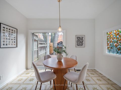 Photo 9 at 487 Sackville Street, South St. James Town, Toronto