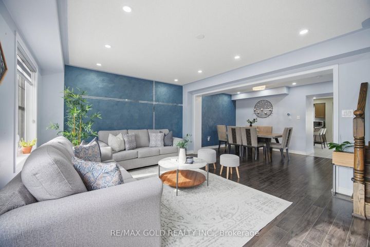 Photo 2 at 40 Memory Lane E, Northwest Brampton, Brampton