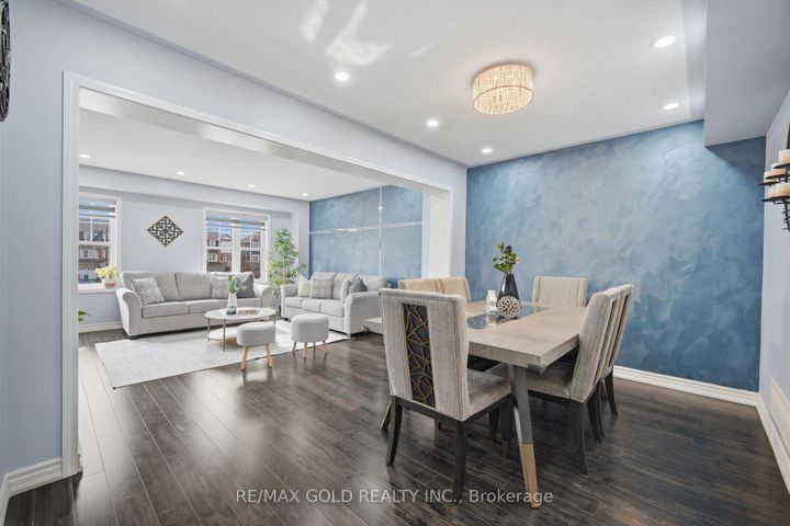 Photo 3 at 40 Memory Lane E, Northwest Brampton, Brampton