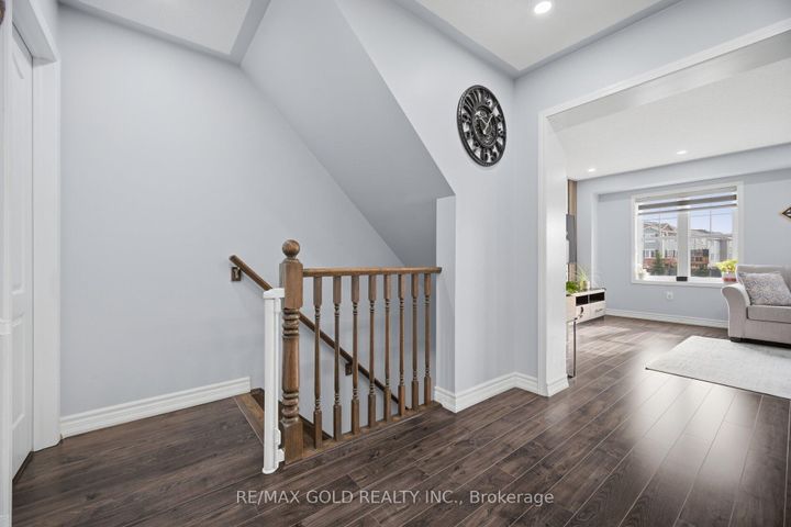 Photo 38 at 40 Memory Lane E, Northwest Brampton, Brampton