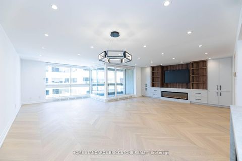 Photo 17 at 805 - 61 St Clair Avenue W, St. Clair, Toronto