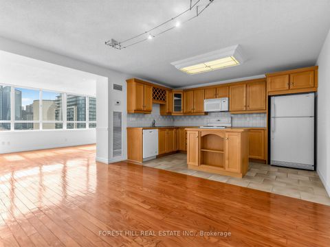 Photo 2 at 2313 - 633 Bay Street, Bay Street Corridor, Toronto