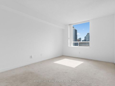 Photo 18 at 2313 - 633 Bay Street, Bay Street Corridor, Toronto