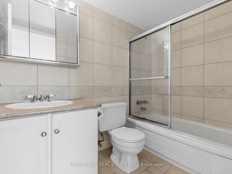 Photo 21 at 2313 - 633 Bay Street, Bay Street Corridor, Toronto